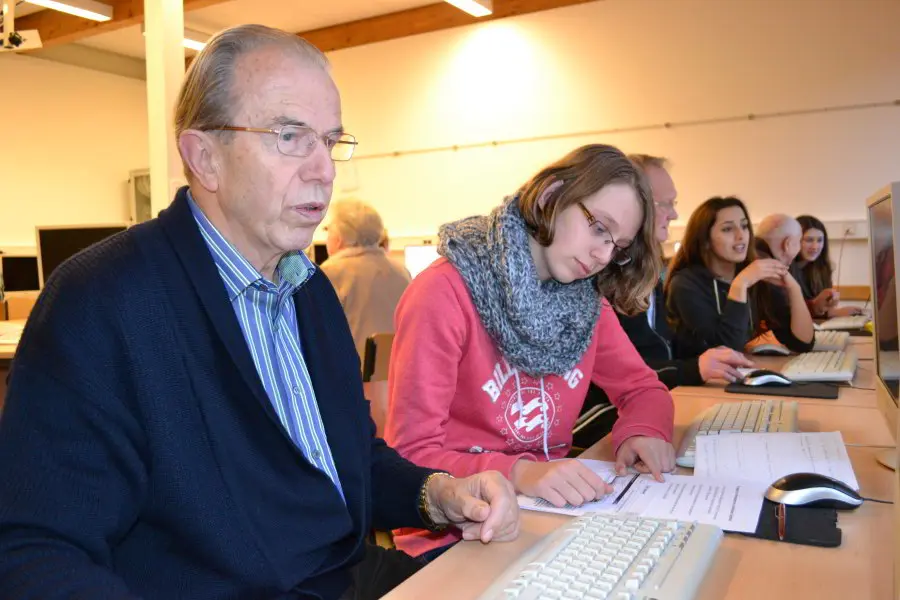 PC Senioren 01 100KB