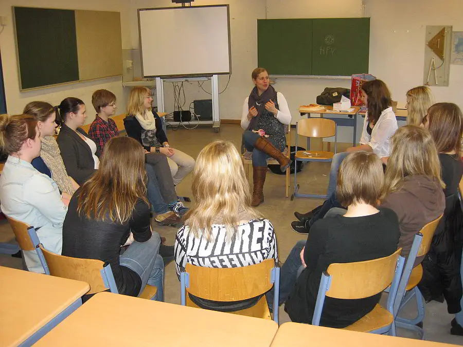 Maedchenworkshop 2012 120KB