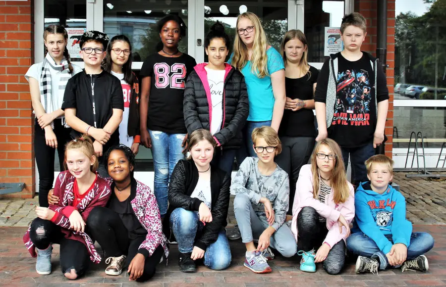 Schuelerzeitung 2018 Teilnehmer 200KB