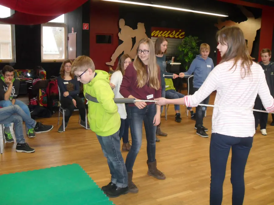 7a wir sind stark 2015 02 150KB