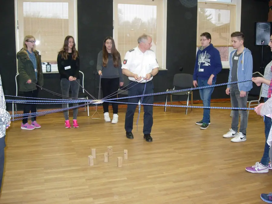 7c wir sind stark 2015 02 150KB