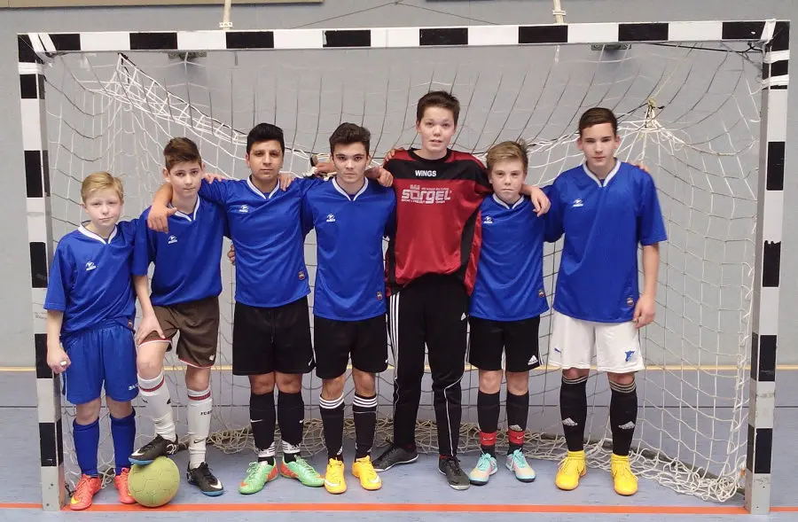 FussballCup Suligen Maerz 2015 150KB