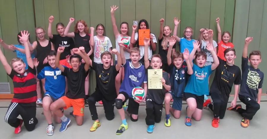 Voelkerball 2015 160KB