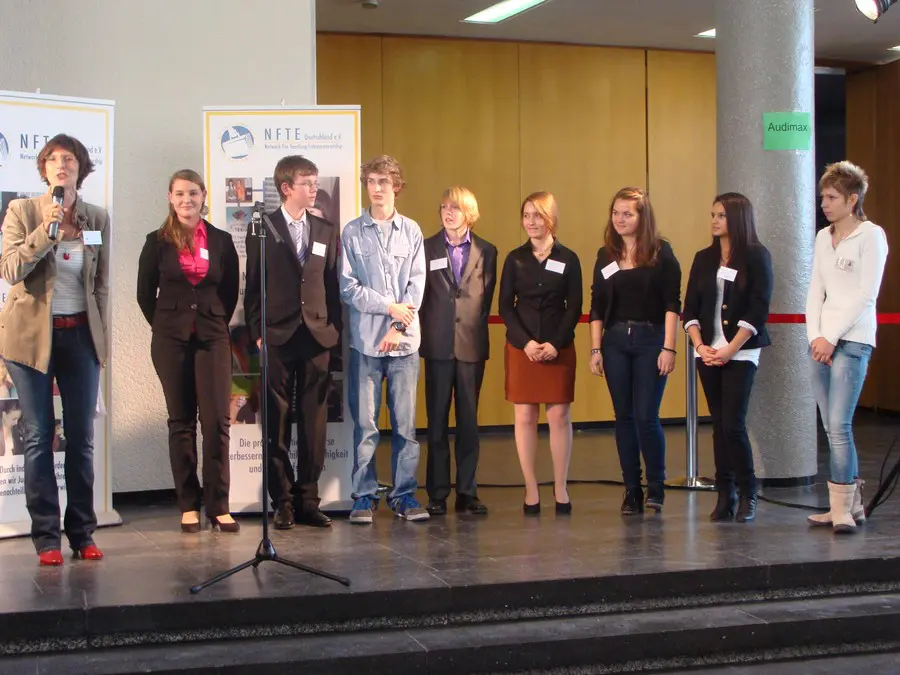 Maik_Messe_2011_Siegerehrung_150KB