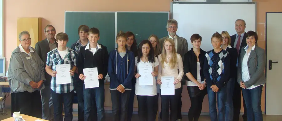 NFTE_2011_Schueler_Urkunde-freigestellt-120KB