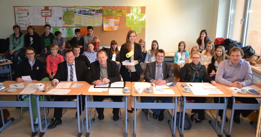 NFTE 2013 900px 150KB