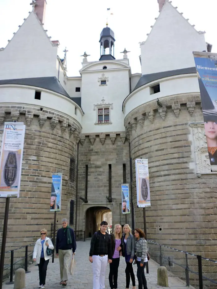 tho12-sonderformat-100