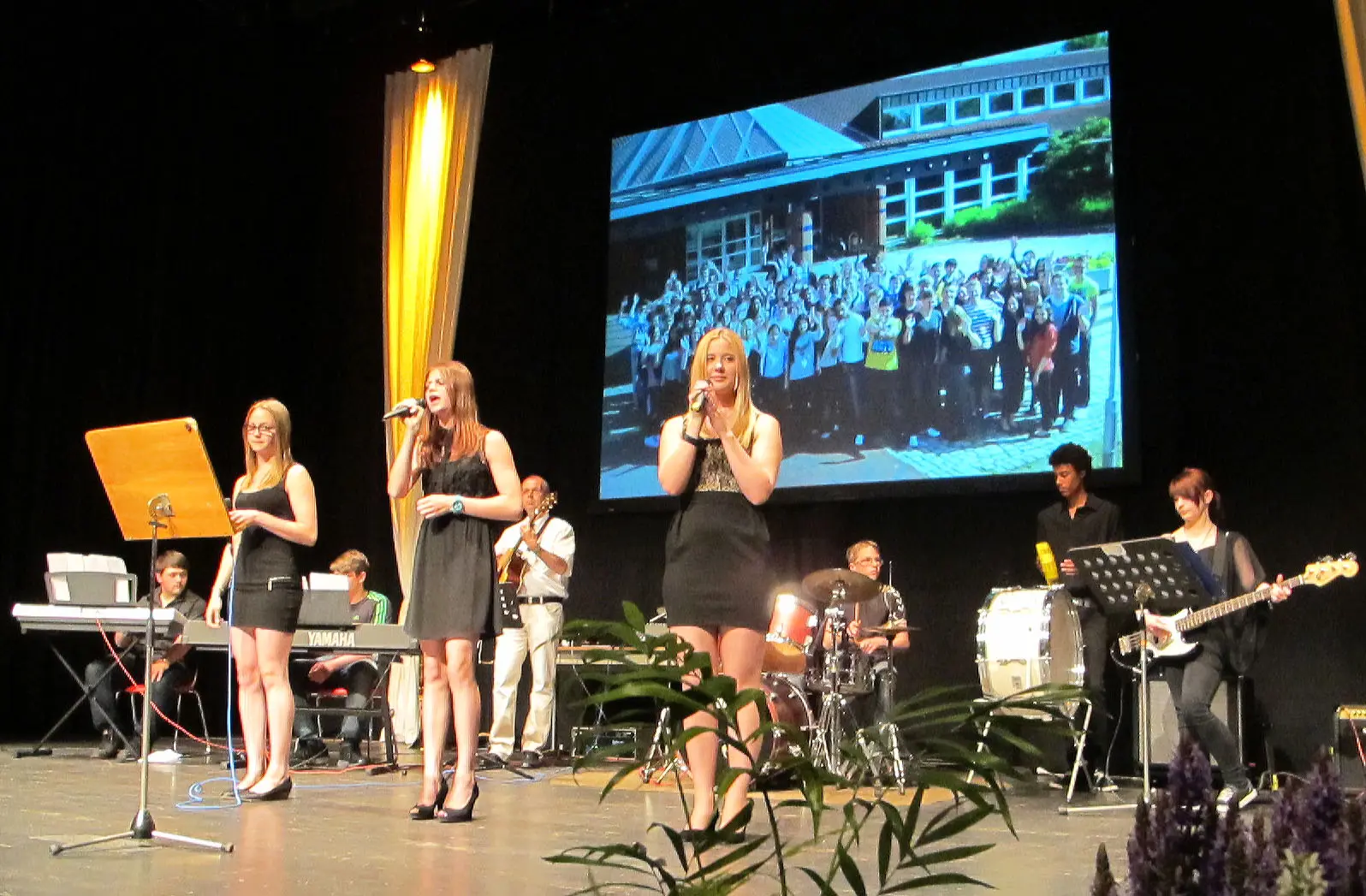 AK 2013 RS Band 01 347KB