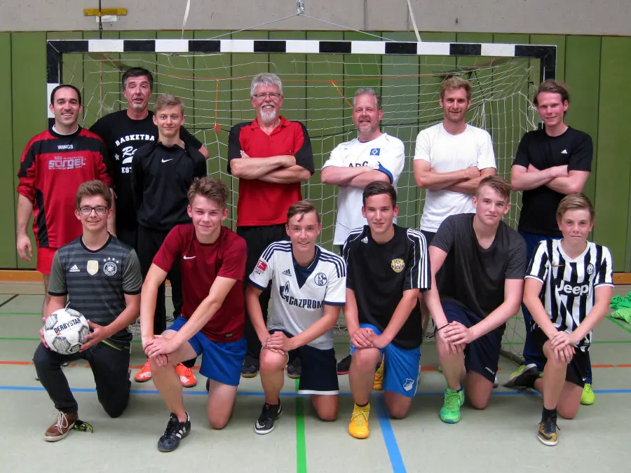 Fussball Bye Bye Hofemeister 900px 200KB